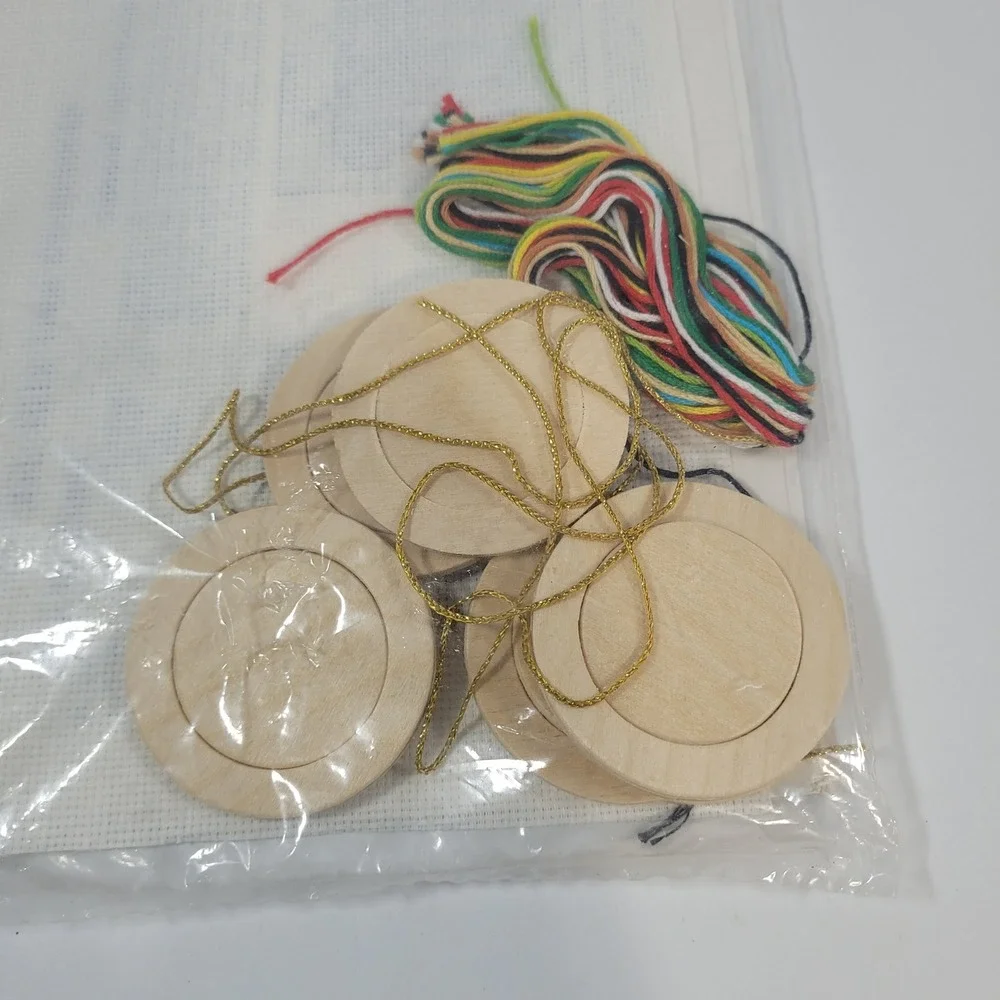 Vintage NeedleMagic NMI Counted‎ Cross Stitch Kit Wooden Christmas Ornaments